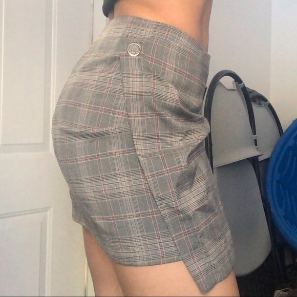 Plaid Gingham Skirt - Picture 2 of 2